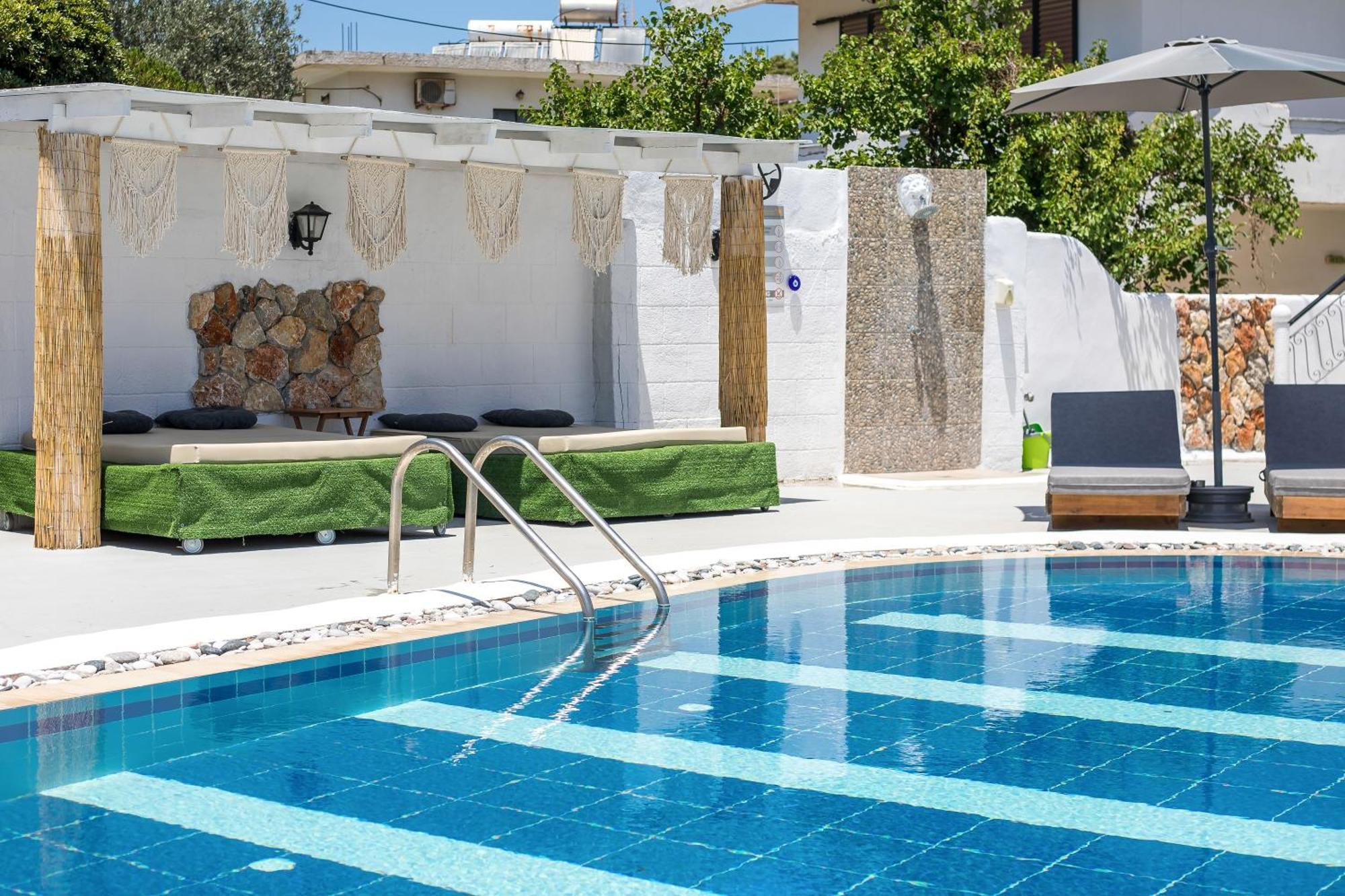 Toula'S Apartments Faliraki Buitenkant foto