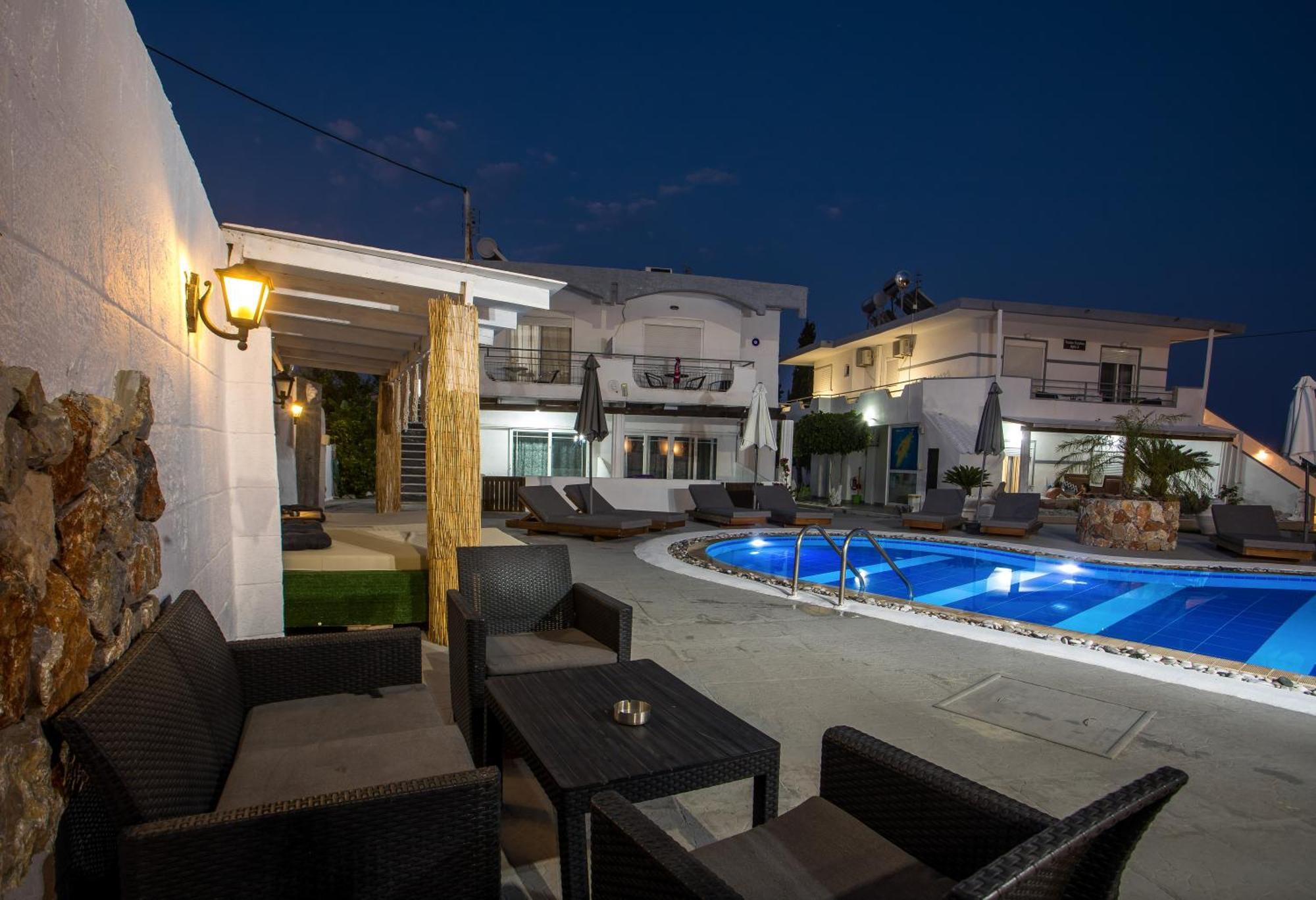 Toula'S Apartments Faliraki Buitenkant foto